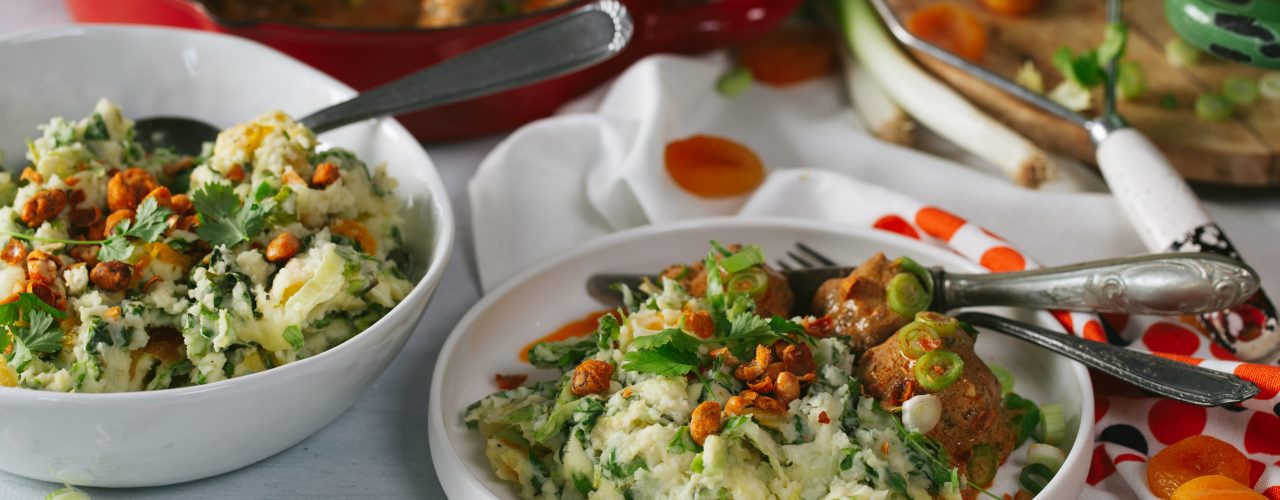 Pittige andijviestamppot met Thaise rode curry ballen