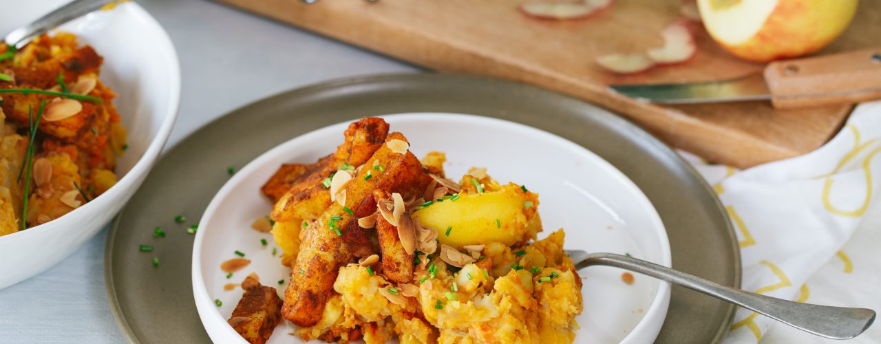 Thaise Gele Curry-hutspot met halloumi